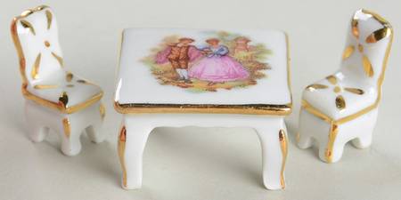 Limoges Miniature Figurines & Giftware Table-Square With 2 Chairs - No Box