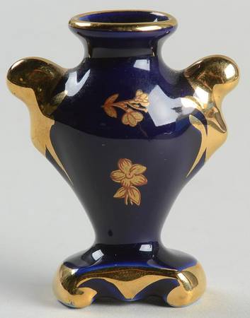 Limoges Miniature Figurines & Giftware Vase - No Box