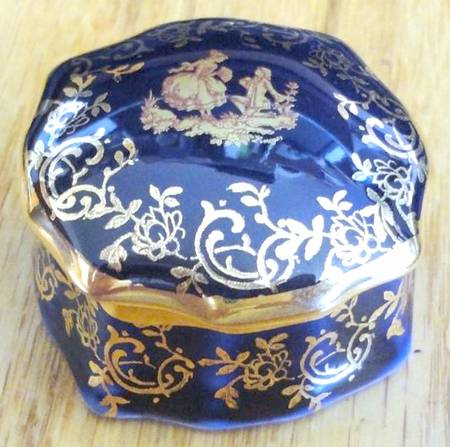 Limoges Miniature Figurines & Giftware Trinket Box-Square Blue - No Box