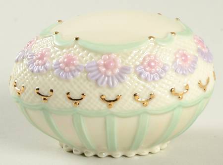 Easter Figurines Emerald Lace Egg - Boxed