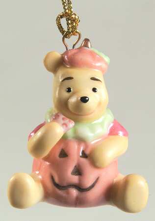 Pooh Trick Or Treat Tree Pooh Pumpkin - No Box