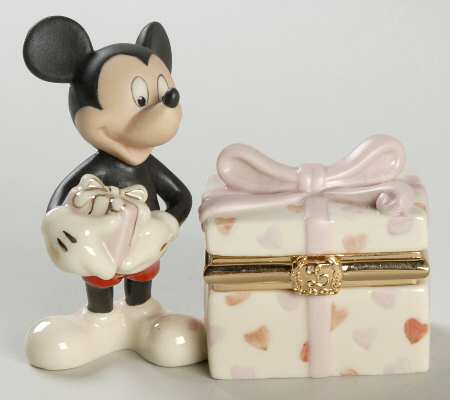 Mickey & Friends Mickey's Heartfelt Box - Boxed