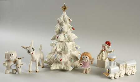 Rudolph the Red-Nosed Reindeer A Misfit Toys Christmas- 6 Pc Set - Boxed