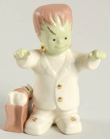 Halloween Figurines Friendly Frankenstein - Boxed