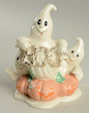 Halloween Figurines Scary Ghosts - No Box