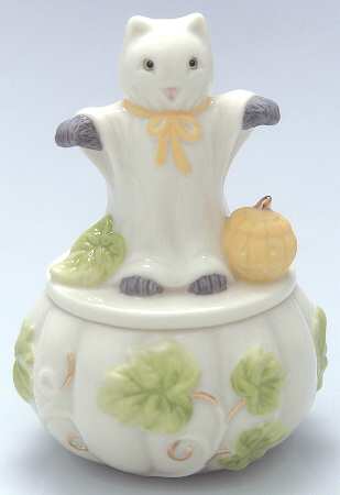 Halloween Figurines Scary Cat Box - Boxed