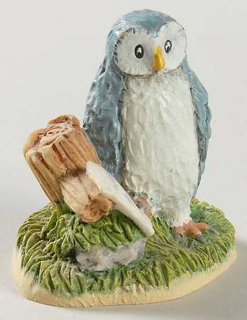 Winnie the Pooh Thimble Collection Owl With Note - With Box