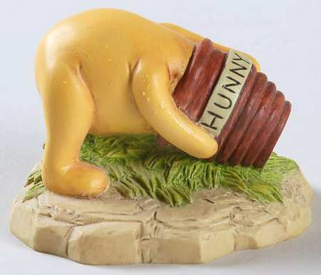 Winnie the Pooh Thimble Collection Pooh With Honey Pot On Head - Boxed