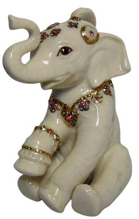 Royal Court Elephants Royal Family Female Sitting - No Box
