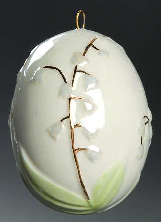 Easter Traditions Tree Egg W/ Lilies - No Box