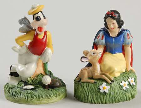 Disney Magic Thimble Collection Snow White & Goofy - Boxed