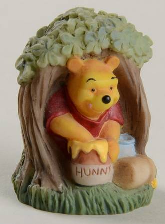 Disney Magic Thimble Collection Winnie The Pooh - Boxed