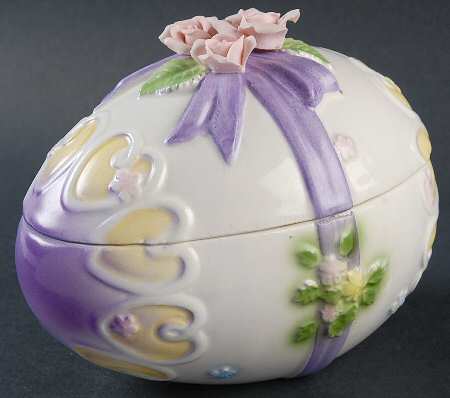 LEFton Giftware Egg Box With Purple Ribbon - No Box