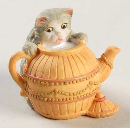 Victorian Parlor Kitten Thimbles Gray Tabby Peering In A Teapot - Boxed