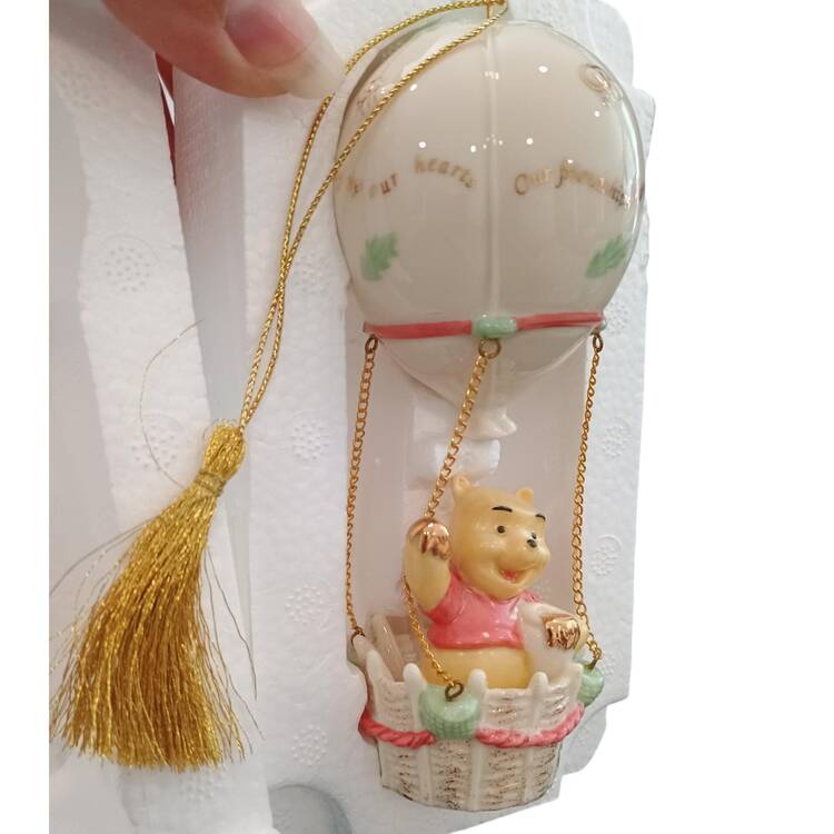 Winnie the Pooh Ornamnets Pooh's Friendship Balloon - Boxed
