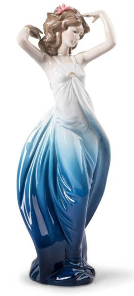 Lladro Annual Figurines 2025- Ethereal Spirit - With Box
