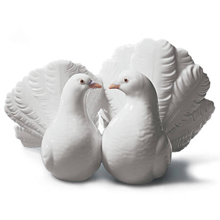 Birds Couple Of Doves - With Box