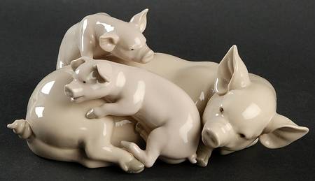 Animals-Domestic Playful Piglets - Boxed