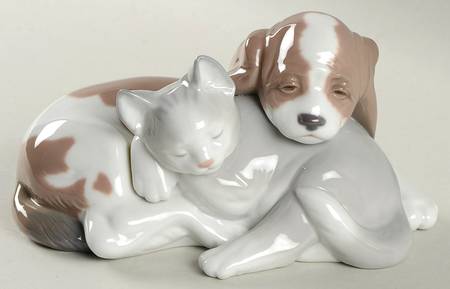 Animals-Domestic Bosom Buddies - Boxed