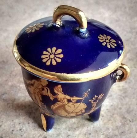Limoges Castel Figurines Pot W/ Lid-Victorian Couple - No Box