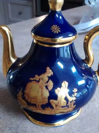 Limoges Castel Figurines Teapot-Victorian Couple - No Box