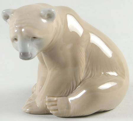Animals-Wild Bear Seated-Brown - No Box