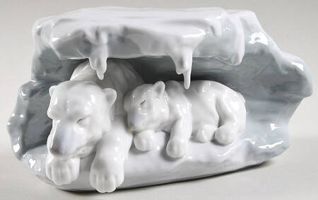 Animals-Wild A Snowy Sanctuary - Boxed