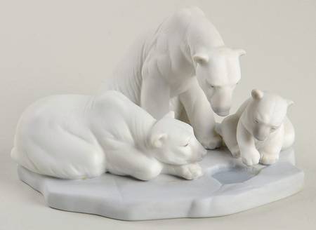 Animals-Wild Bearly Love-Three Polar Bears - Boxed