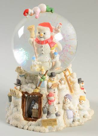 Christmas Snowglobes Snowmen At Work - With Box