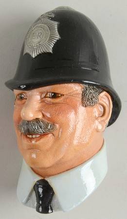 Character Heads Policeman - No Box