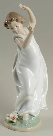Allegory of the Flowers Lily-Symbol Of Purity - Boxed