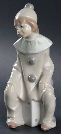 Pierrot Children Girl With Dice - No Box