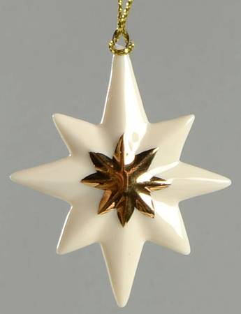 Winter Delights Star With Gold Center - No Box