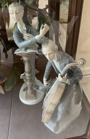 Musical Cellist - Boxed