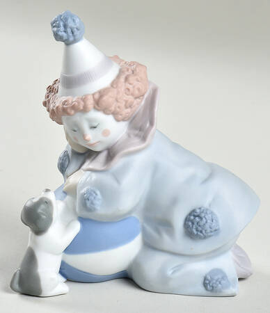 Commedia Dell'Arte Pierrot With Puppy & Ball - No Box