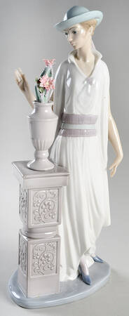 Sophisticated Ladies Lady Grand Casino - No Box