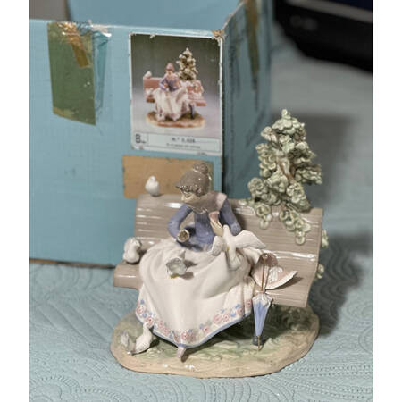 Ladies with Parasols Feeding The Pigeons - Boxed