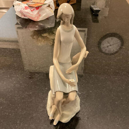 Young Women Meditating - Boxed