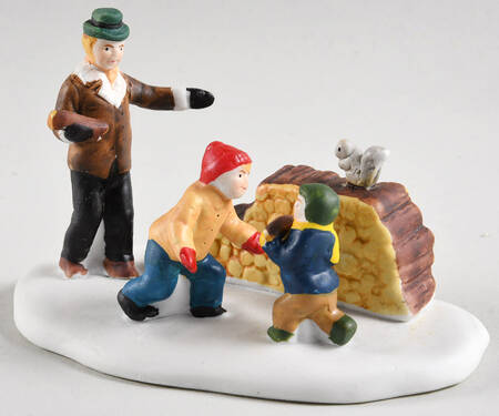 Lemax Village Figurines Winter Preparation - No Box