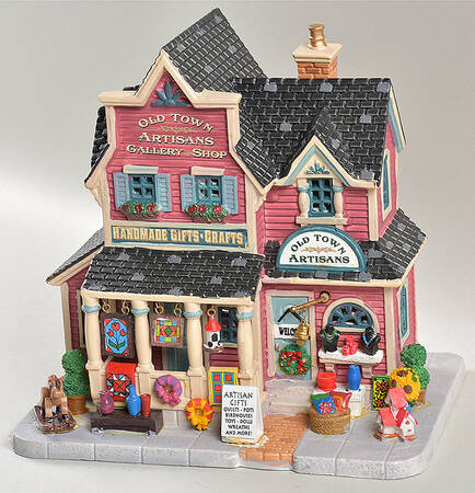Harvest Crossing Old Town Artisans Gallery & Shop - With Box Bx314