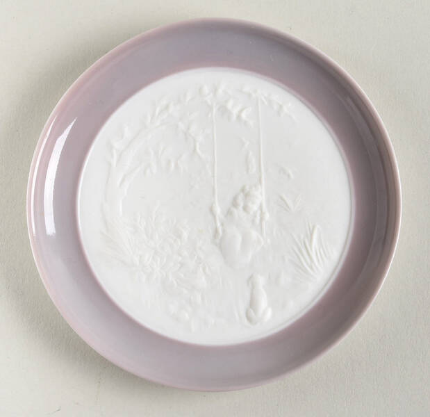 Lladro Plates Swinging - Boxed