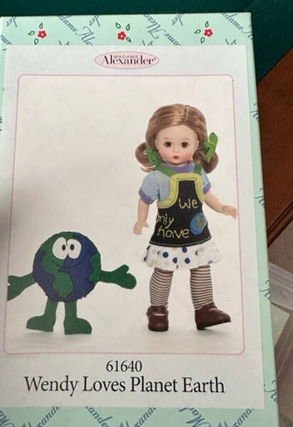 Wendy Wendy Loves Planet Earth - Boxed