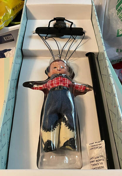 Hollywood Favorites Howdy Doody-Puppet - Boxed