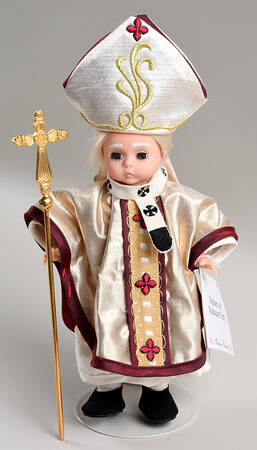 International-8" Doll Father Of The Vatican City - Boxed