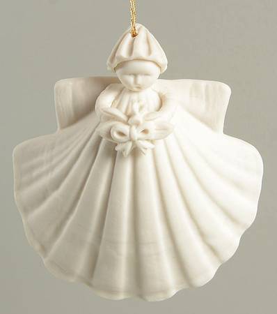 Angel-3" Size Bouquet - Boxed