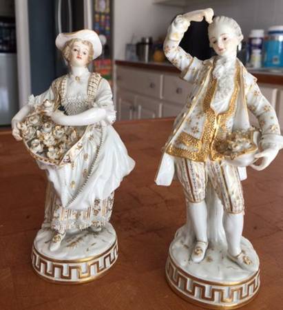 Meissen Figurines & Giftware Couple With Flowers-Pair - No Box