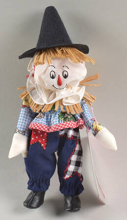 Wizard of OZ-Dolls Scarecrow - Boxed