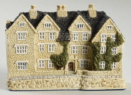 Great British Pubs-Yard of Pubs Lygon Arms - Boxed