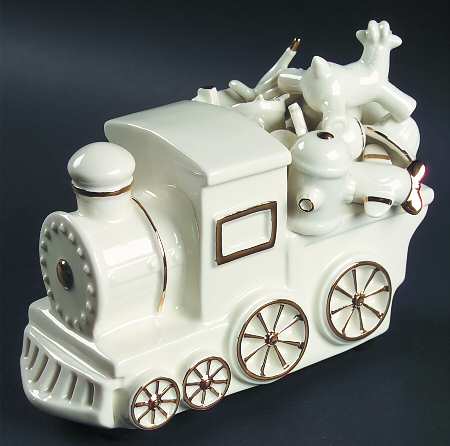 Mikasa Figurine Train Musical Figurine - Boxed