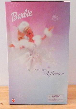Avon Winter Collection Winter Reflections - Boxed